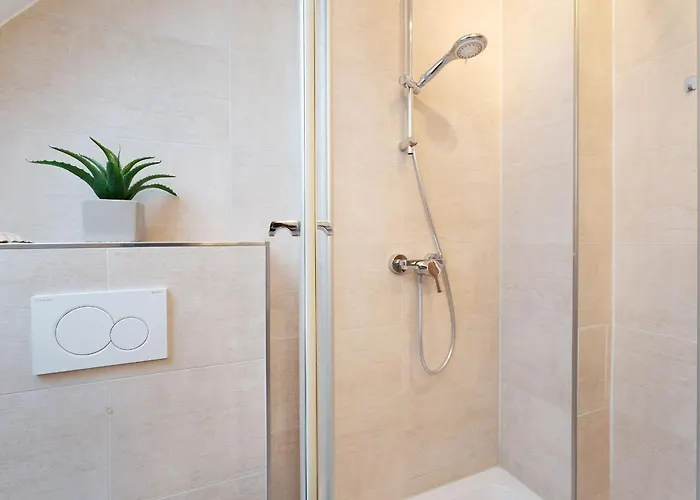 Mittelweg 6 4 Appartamento