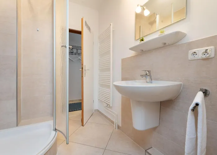 Appartamento Mittelweg 6 4