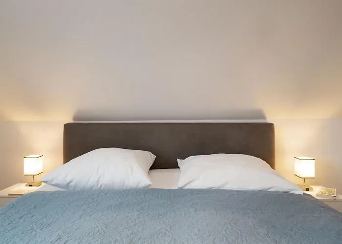 Appartamento Mittelweg 6 4 *